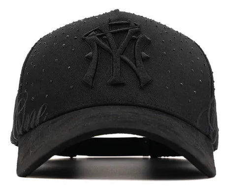 31 Hats 31 Forever Black